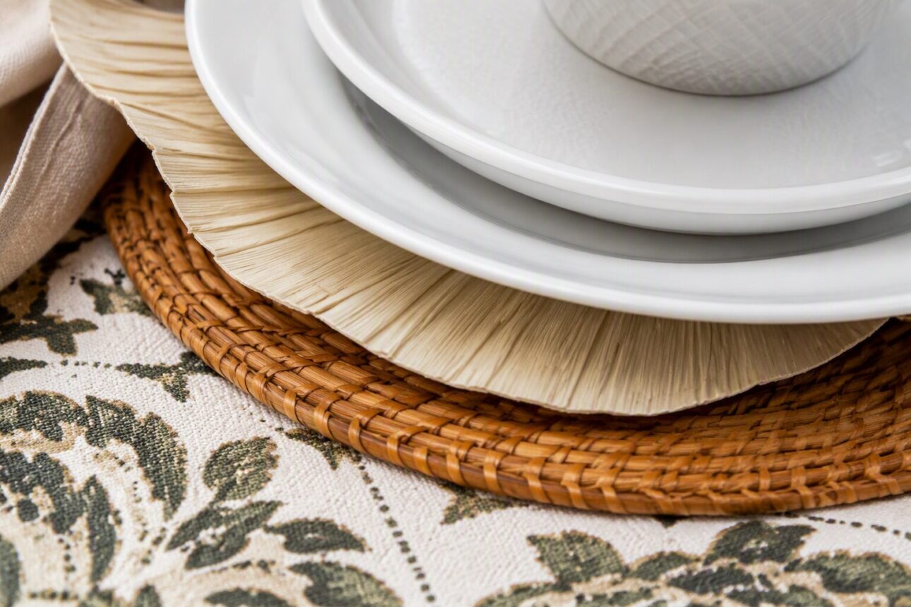13 Beautiful Table Decoration Ideas for Every Budget 8 6. Textural Layering