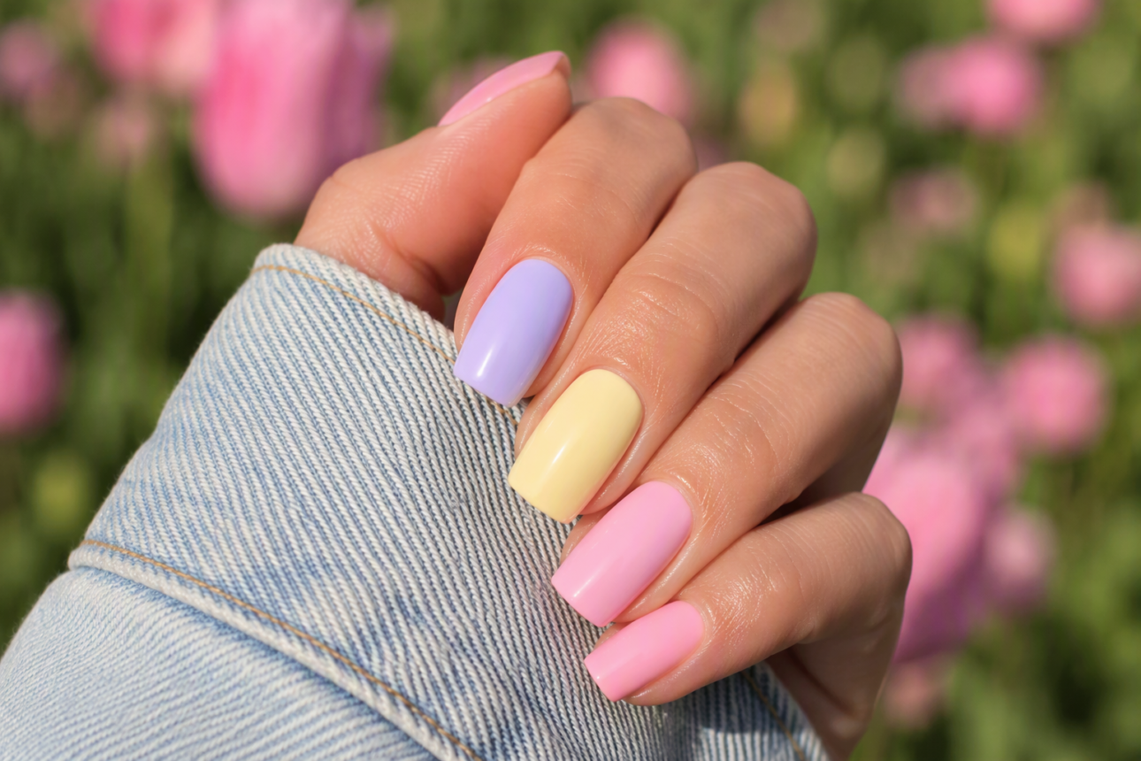 13 Trendy Square Nail Inspo Pictures for Every Style 8 6. Pastel Spring Squares