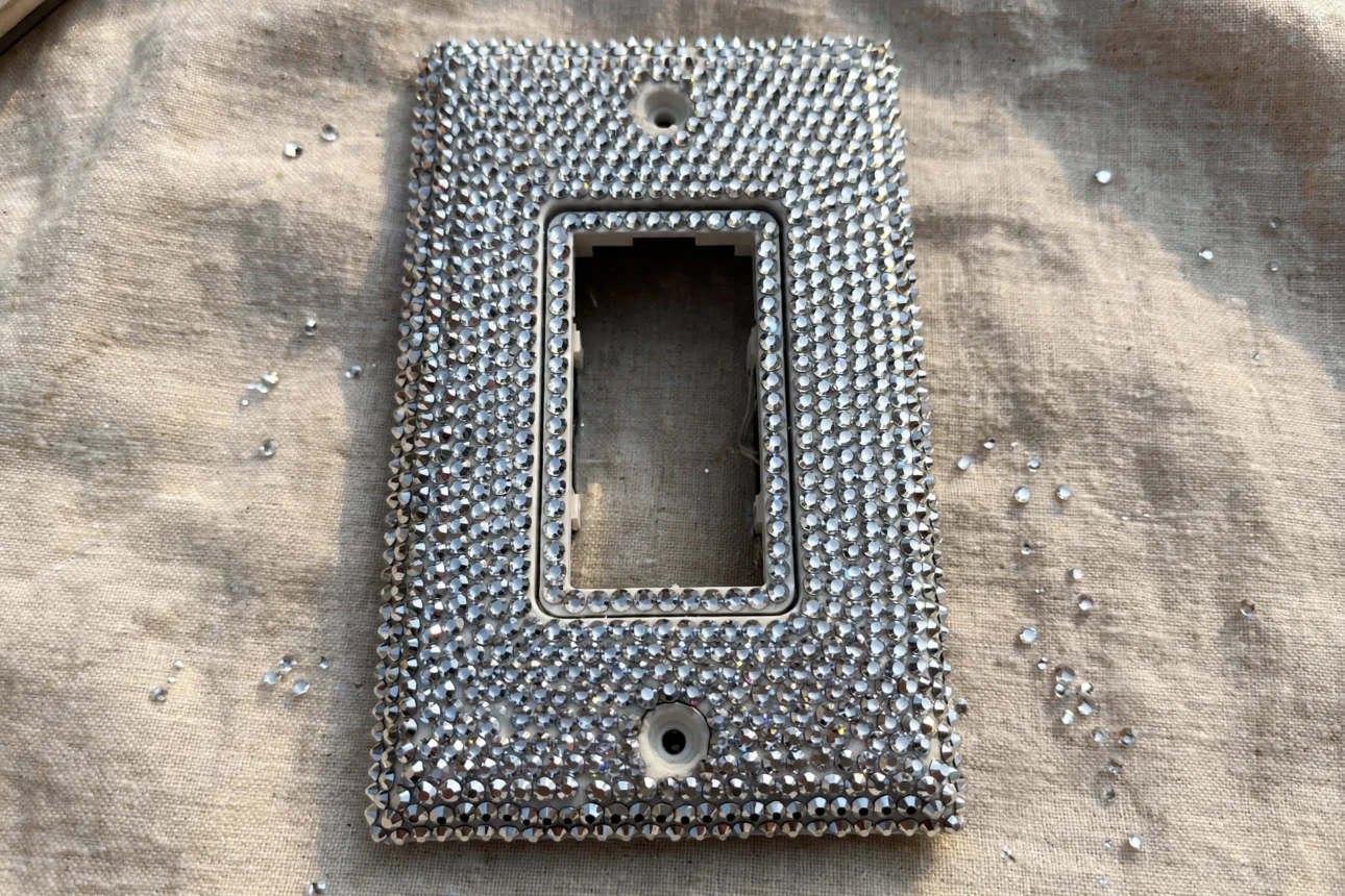 rhinestone_switch_plate rhinestone switch plate