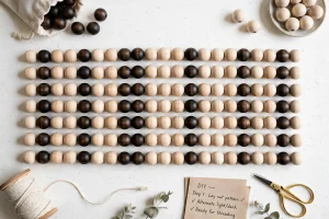 wood_bead_flat_lay